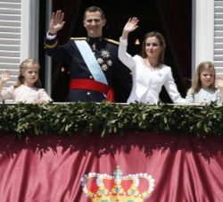 Sus Majestades los Reyes, junto a la Princesa de Asturias y la Infanta Doña Sofía